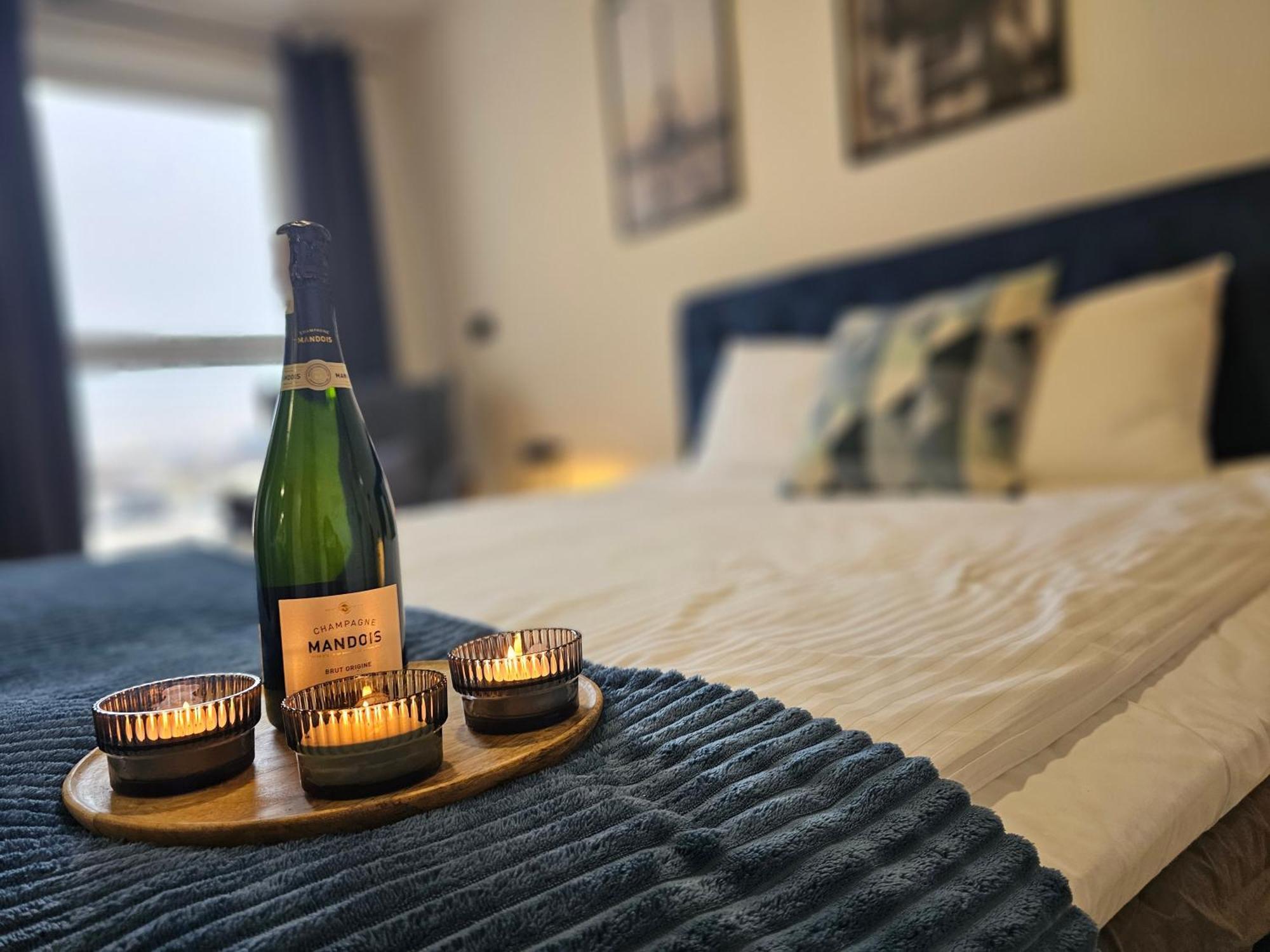 Urban Apartments Premium Baildona 18A, Free Garage, Self Check-In Катовице Экстерьер фото