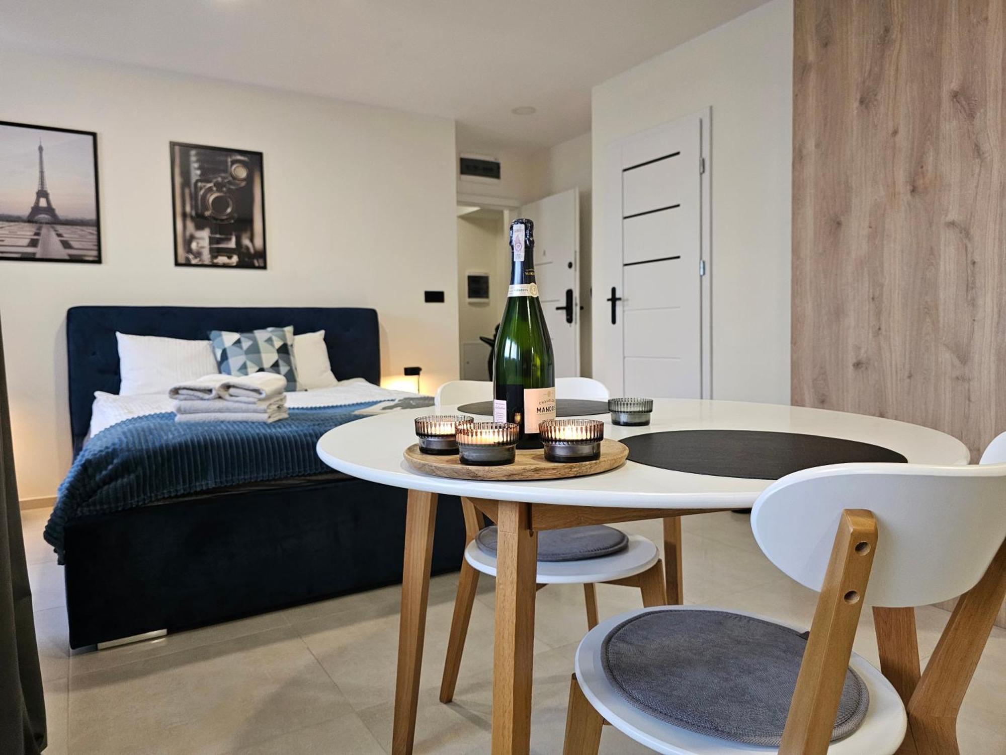 Urban Apartments Premium Baildona 18A, Free Garage, Self Check-In Катовице Экстерьер фото